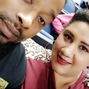 Meet your Posher, Chanel